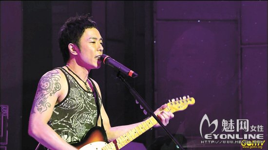 黄贯中浙江卫视跨年遭遗忘 为何会被遗忘成一出谜案